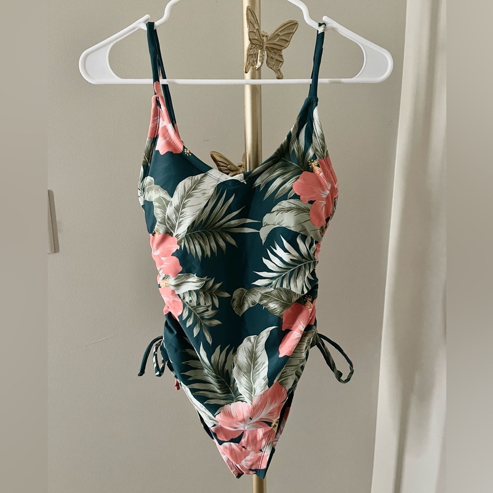 Kona Sol Tropical One-Piece Swimsuit – Size Small - Green and Pink Floral